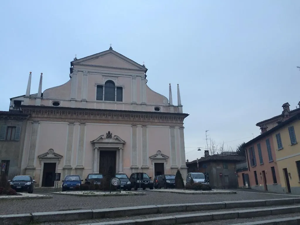 Cosy Studio Historical Center Cremona Italy